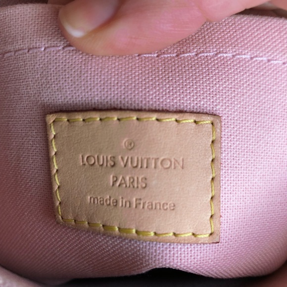♥️SOLD♥️Louis Vuitton Croisette Damier Azur Pink - Picture 7 of 8